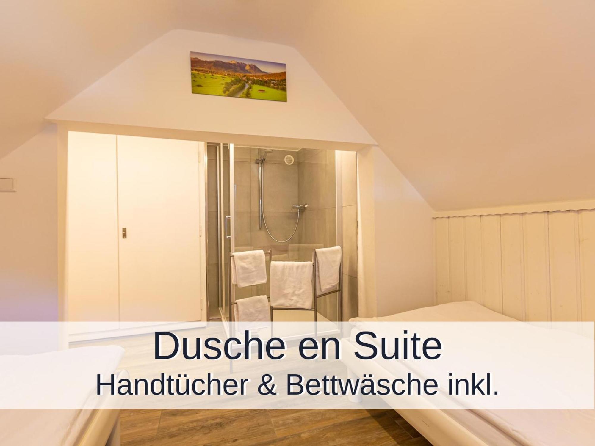 Ferienwohnung Rambold Wettersteinwand Garmisch-Partenkirchen Exterior photo